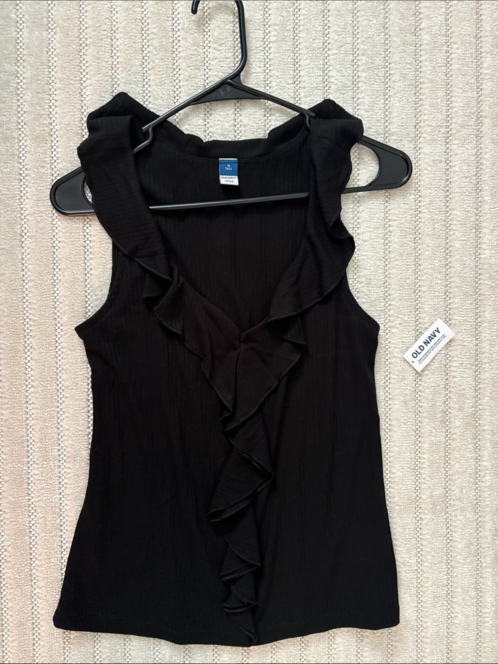Old Navy Black Ruffle V-Neck Sleeveless Camisole